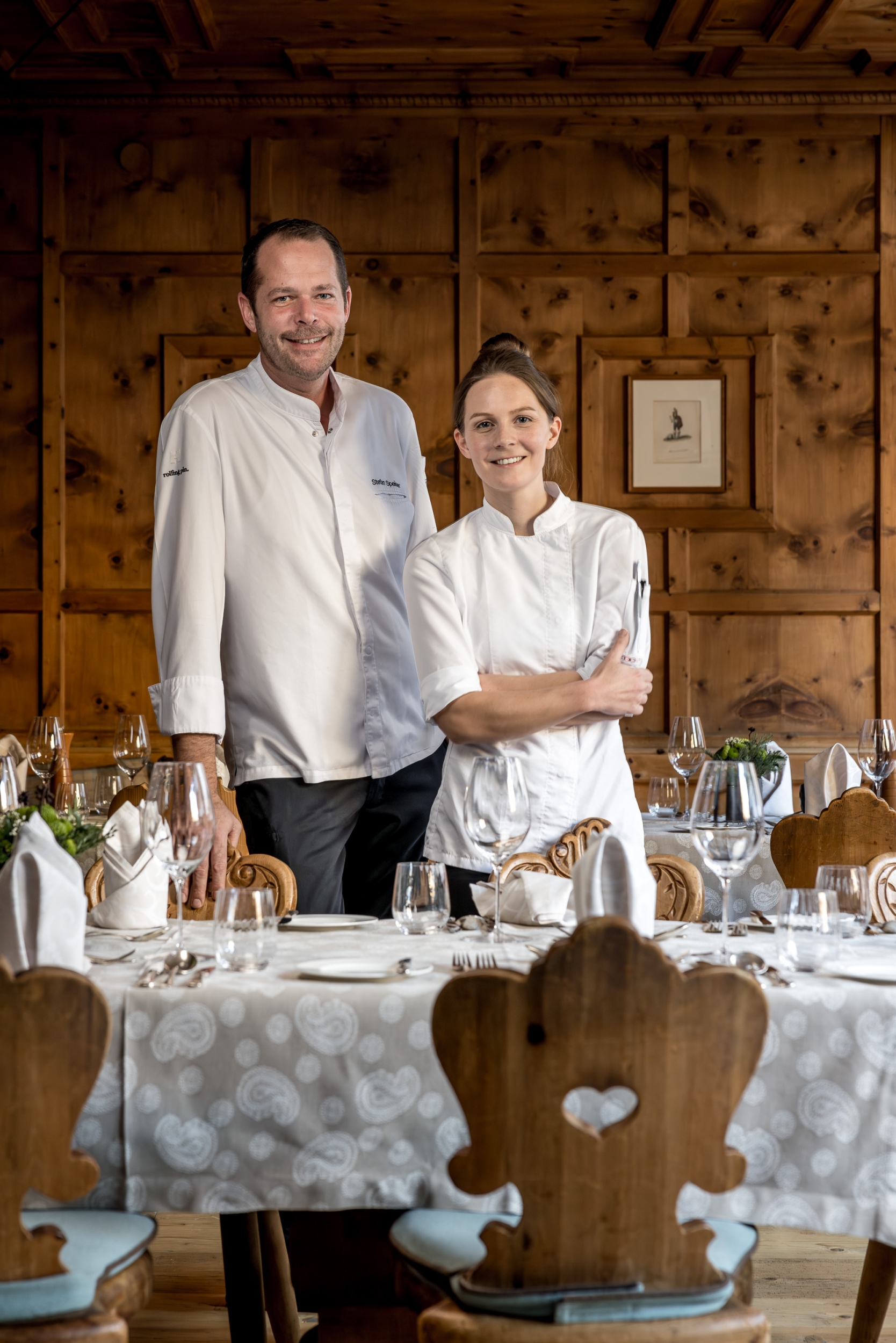 Chef de Cuisine Stefan Speiser mit Souschefin Julia Gutenbrunner - Gourmetrestaurant Ötztaler Stube in Sölden, Tirol Chef de Cuisine Stefan Speiser mit Souschefin Julia Gutenbrunner - Gourmetrestaurant Ötztaler Stube in Sölden, Tirol