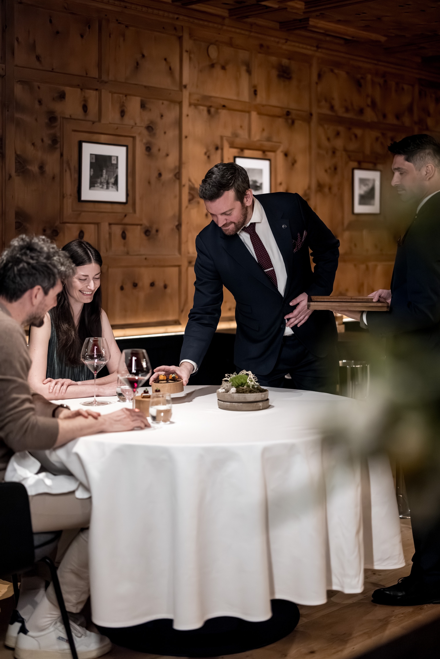 Dinner im MICHELIN-Sternerestaurant Ötztaler Stube im Das Central, Sölden Dinner im MICHELIN-Sternerestaurant Ötztaler Stube im Das Central, Sölden