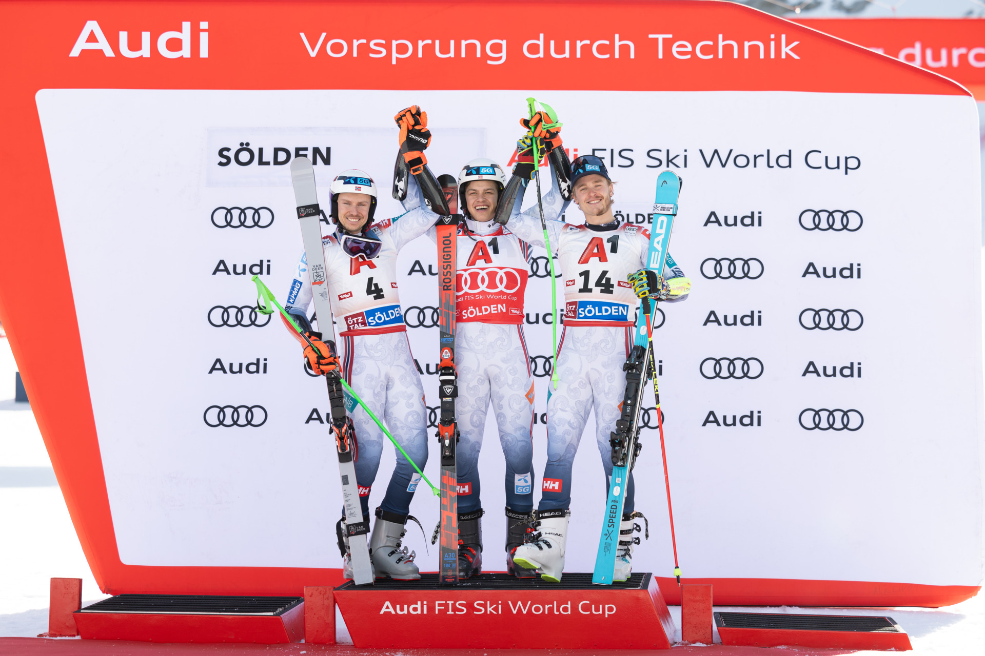 Sieger der Herren vom Skiweltcup Opening am Rettenbachgletscher in Sölden 2024